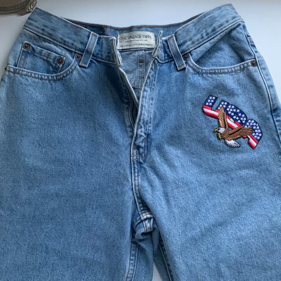 NEVER WORN Custom Embroidered Vintage Levi’s Jeans (slim fit, tapered leg) - Picture 2 of 7